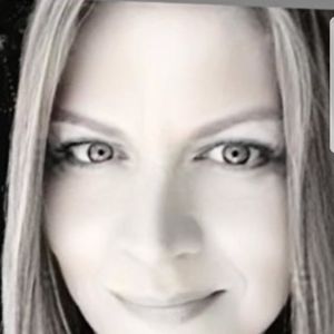 Meet your Posher, Jolita